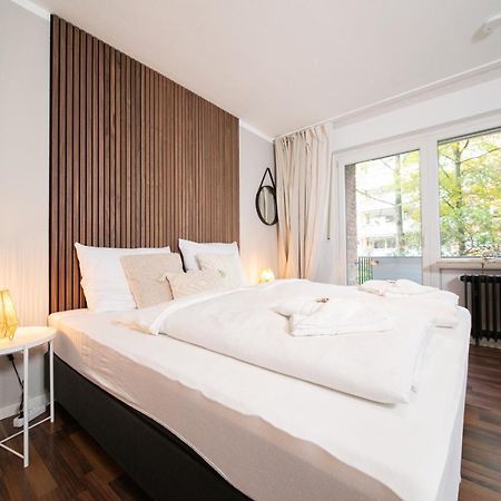 Favorite Stays - Suite And More - Westfeld Нойс Екстер'єр фото