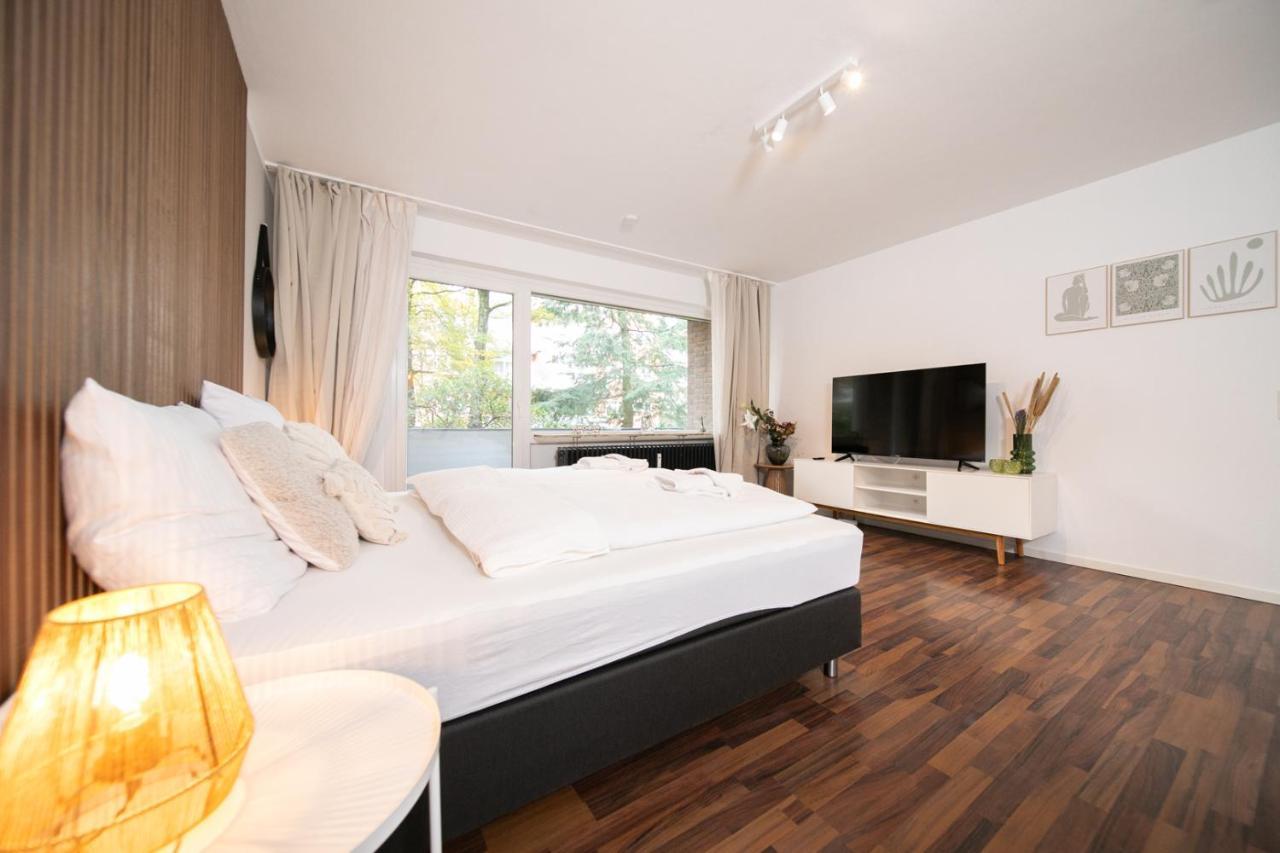 Favorite Stays - Suite And More - Westfeld Нойс Екстер'єр фото
