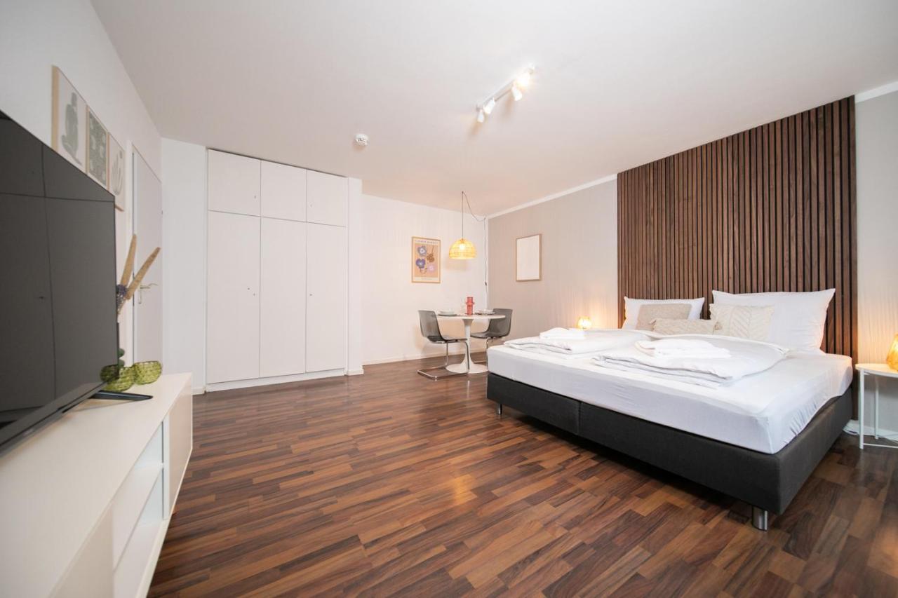 Favorite Stays - Suite And More - Westfeld Нойс Екстер'єр фото